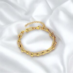 18K Gold Plated Stainless Steel Horseshoe Link Chain Bracelet, U-Link Bracelet